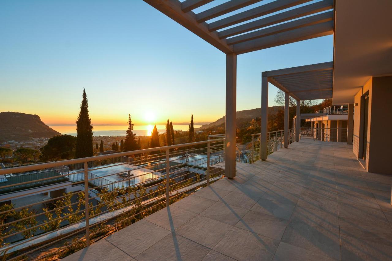 Sunset Lodge - Enjoy Holiday غارْدا المظهر الخارجي الصورة