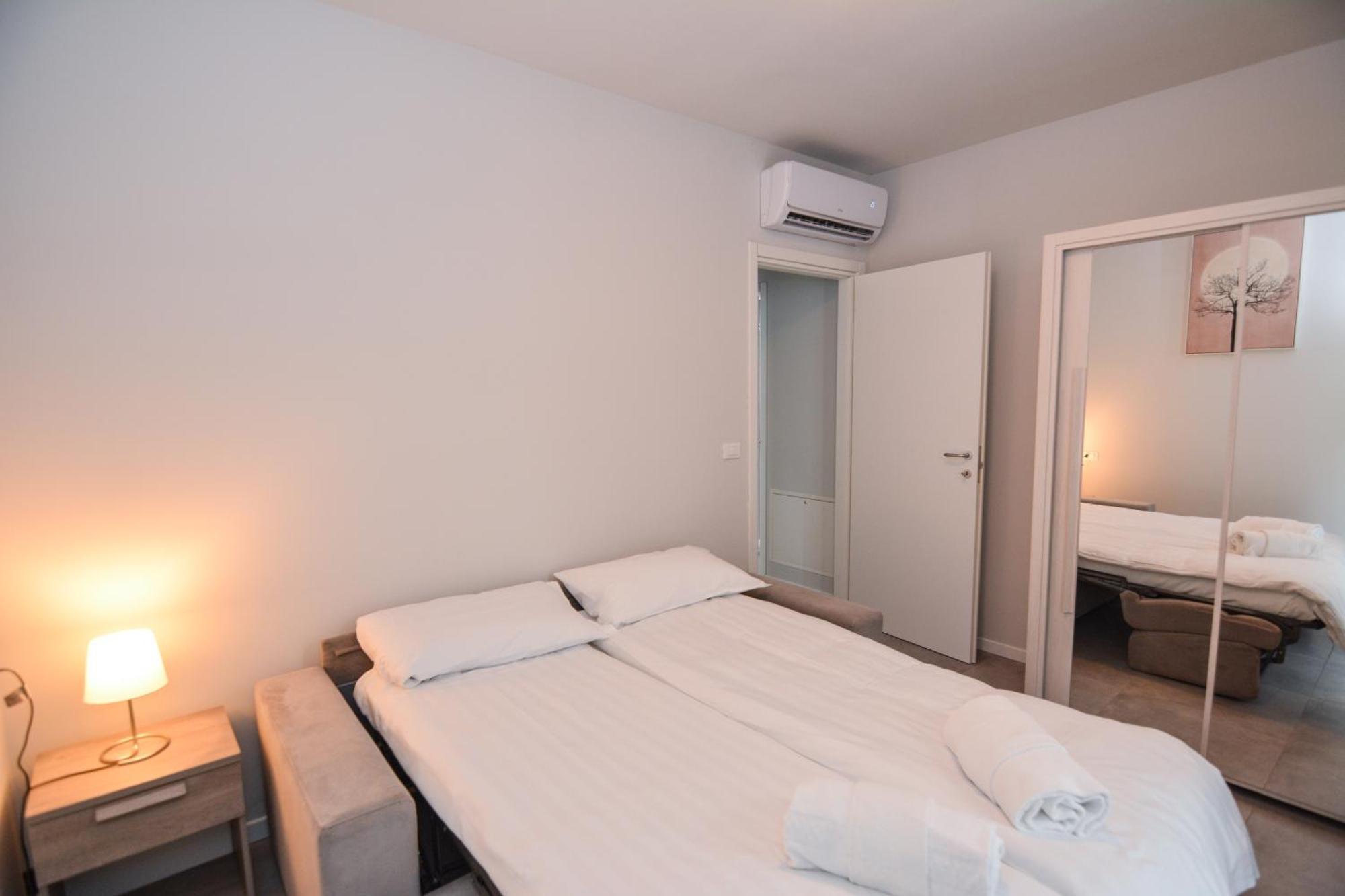 Sunset Lodge - Enjoy Holiday غارْدا المظهر الخارجي الصورة