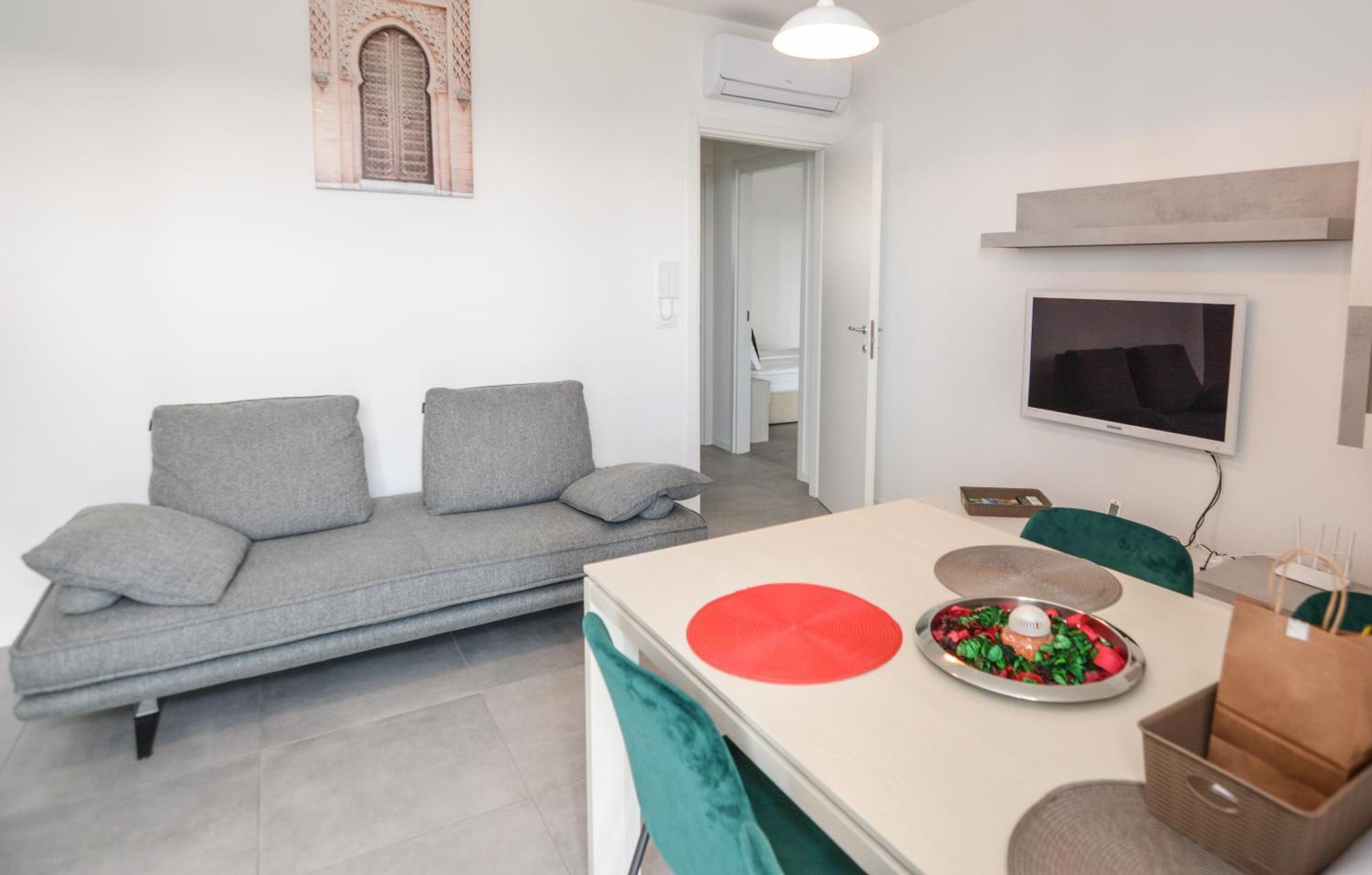 Sunset Lodge - Enjoy Holiday غارْدا المظهر الخارجي الصورة